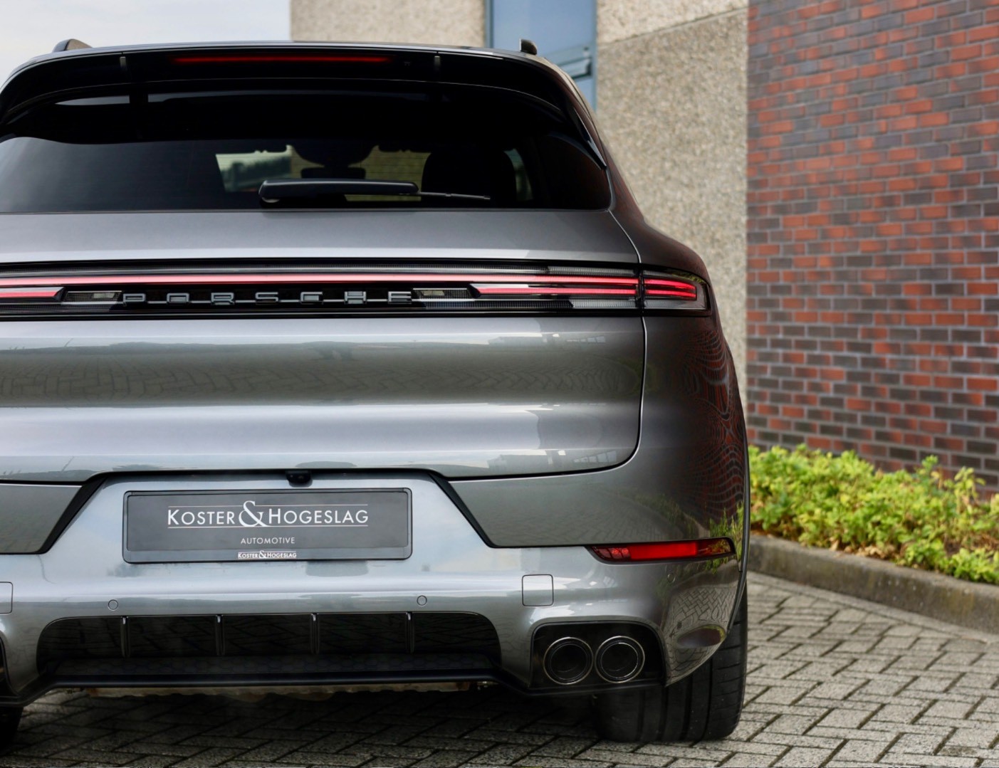 Porsche Cayenne 3.0 V6 eHybrid 346KW SPORT Paket - Pasažier Dispay - Panormáma - Ťazné