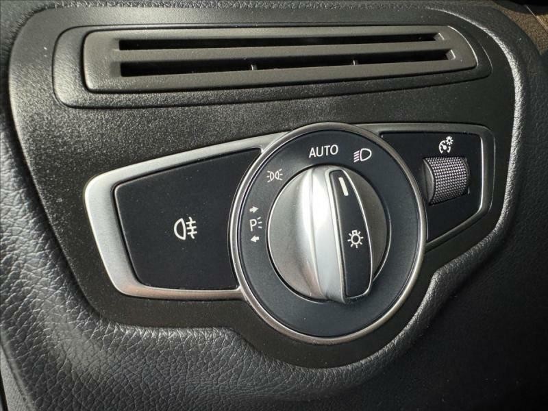 Mercedes-Benz GLC 2,0 220d  4Matic AMG Line LED