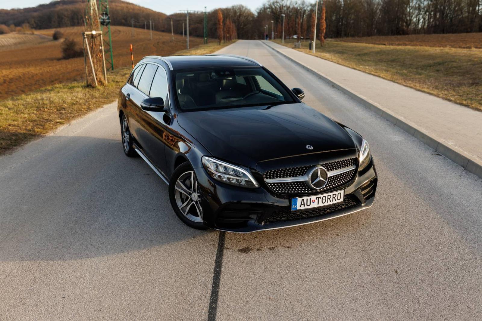 Mercedes-Benz C trieda Kombi T 300 d A/T AMG Line Odpočet DPH