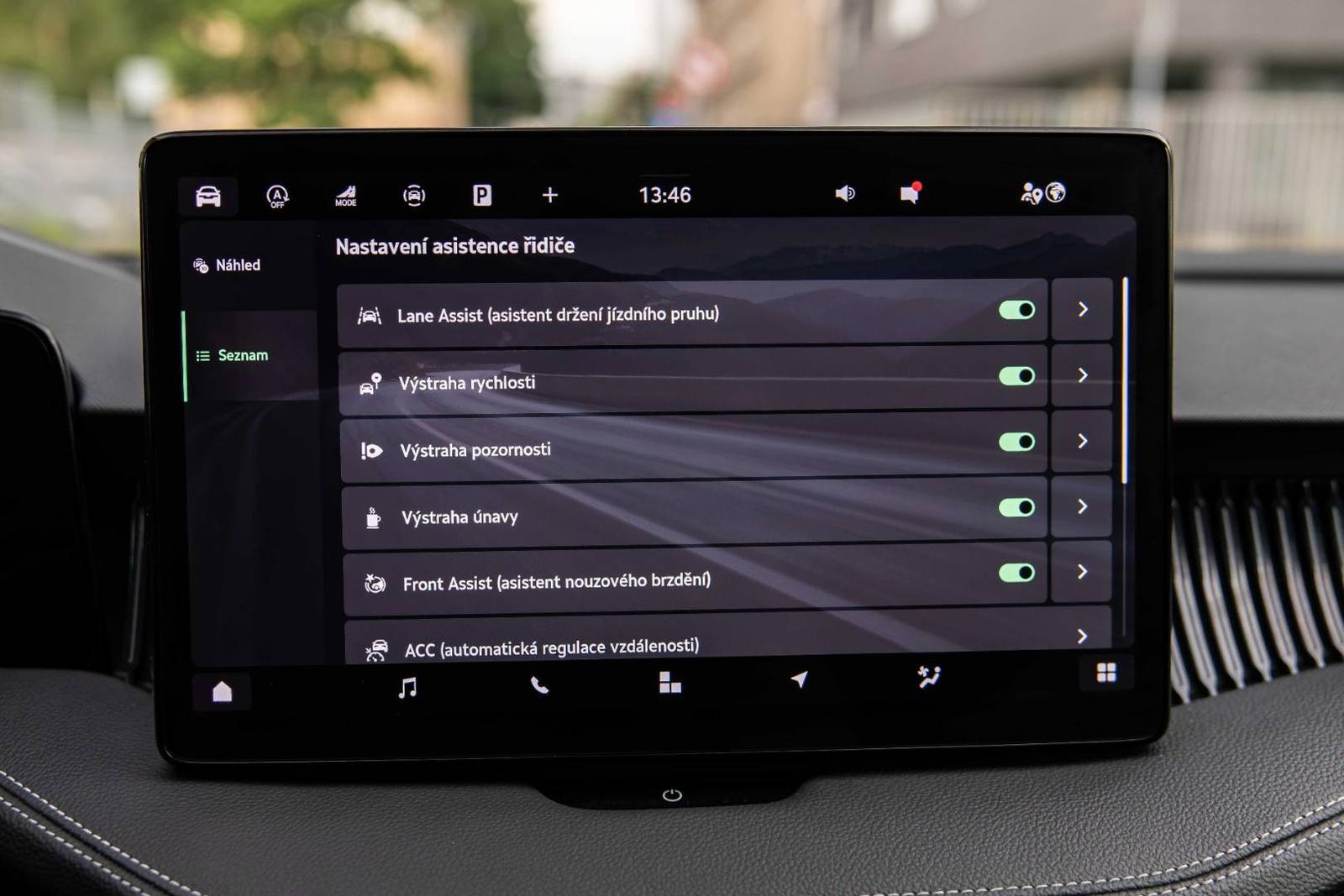 Škoda Superb Combi 2.0 TDI SCR L&K 4x4 DSG, 142kW, A7, 5d. (2025)