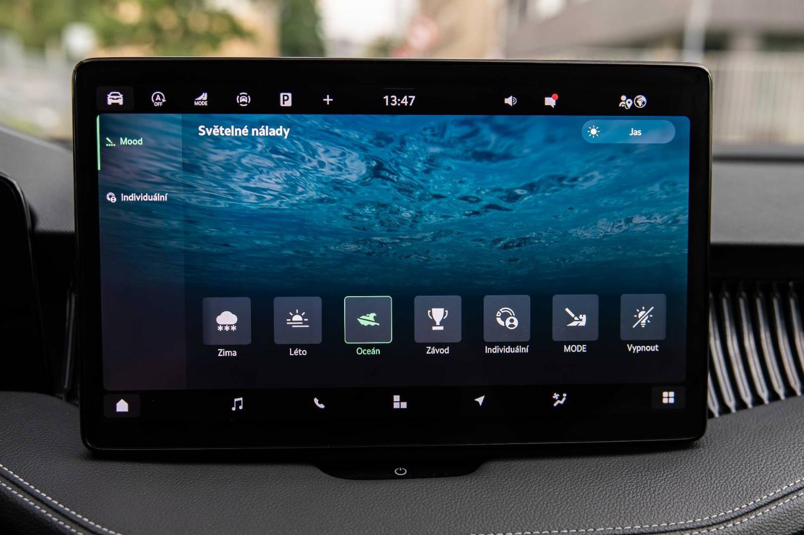 Škoda Superb Combi 2.0 TDI SCR L&K 4x4 DSG, 142kW, A7, 5d. (2025)