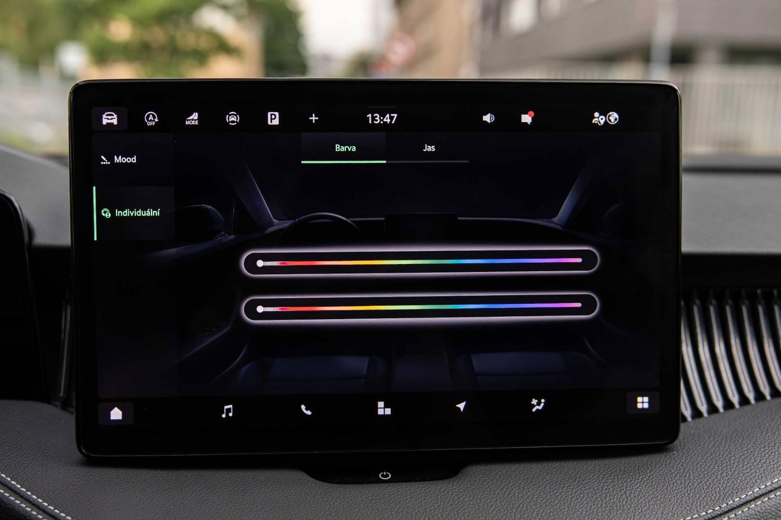 Škoda Superb Combi 2.0 TDI SCR L&K 4x4 DSG, 142kW, A7, 5d. (2025)