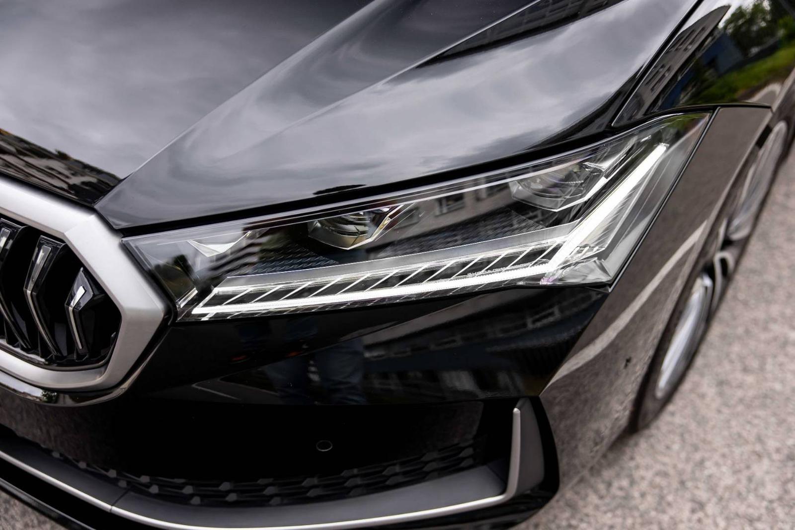 Škoda Superb Combi 2.0 TDI SCR L&K 4x4 DSG, 142kW, A7, 5d. (2025)