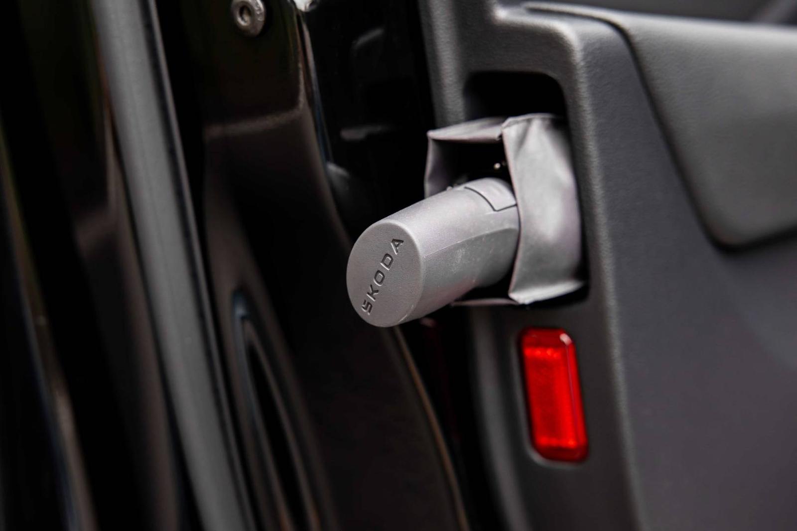 Škoda Superb Combi 2.0 TDI SCR L&K 4x4 DSG, 142kW, A7, 5d. (2025)