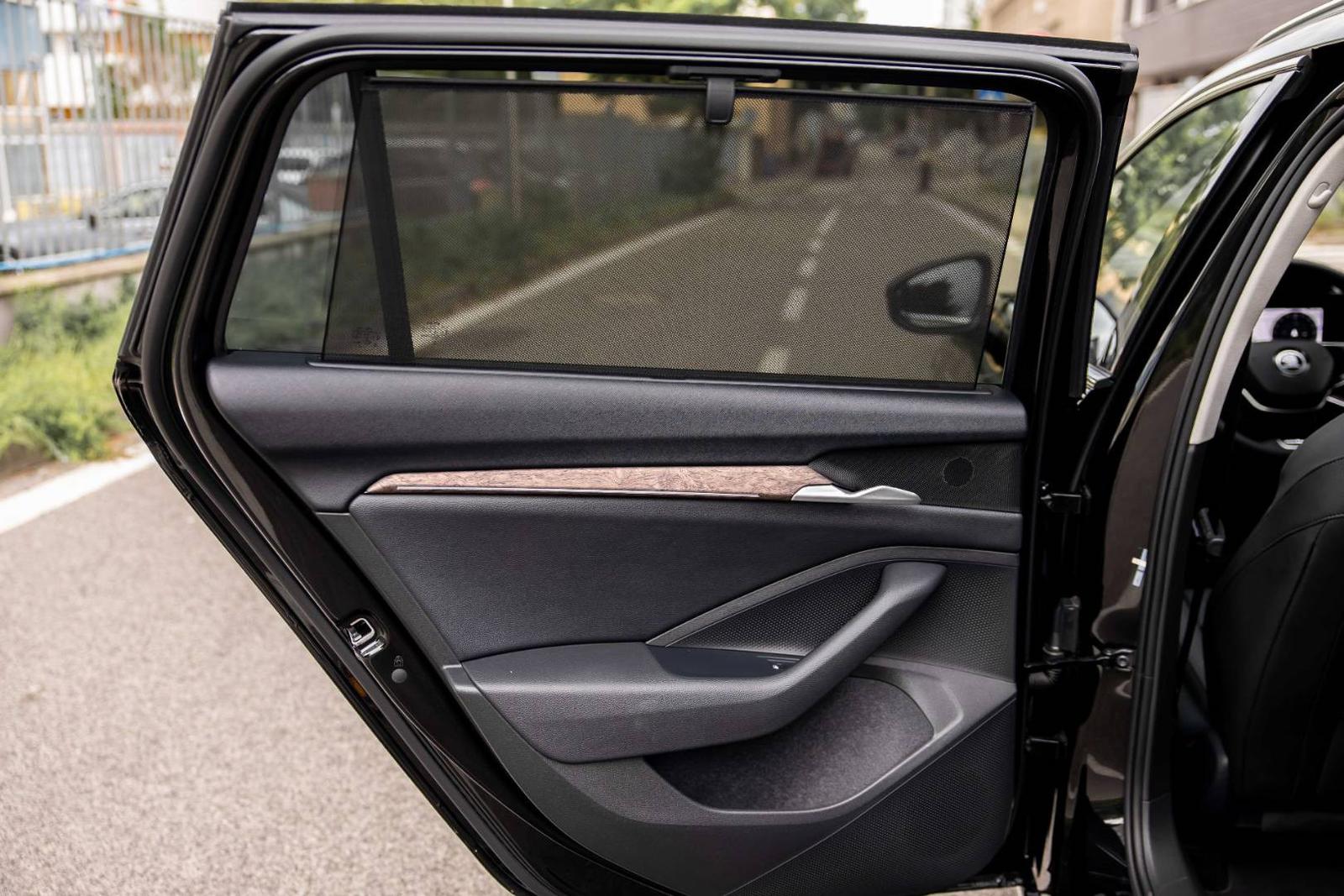 Škoda Superb Combi 2.0 TDI SCR L&K 4x4 DSG, 142kW, A7, 5d. (2025)