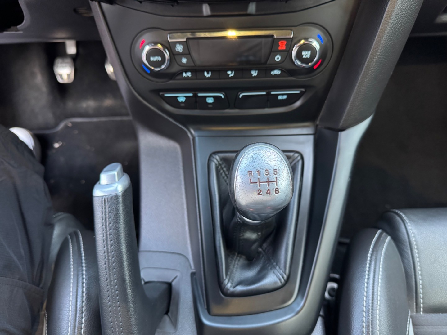 Ford Focus Kombi 2.0 EcoBoost SCTi ST R