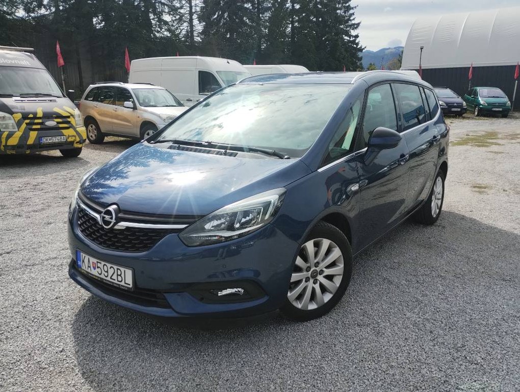 Opel Zafira Benzin+ LPG 7 MIESTNA