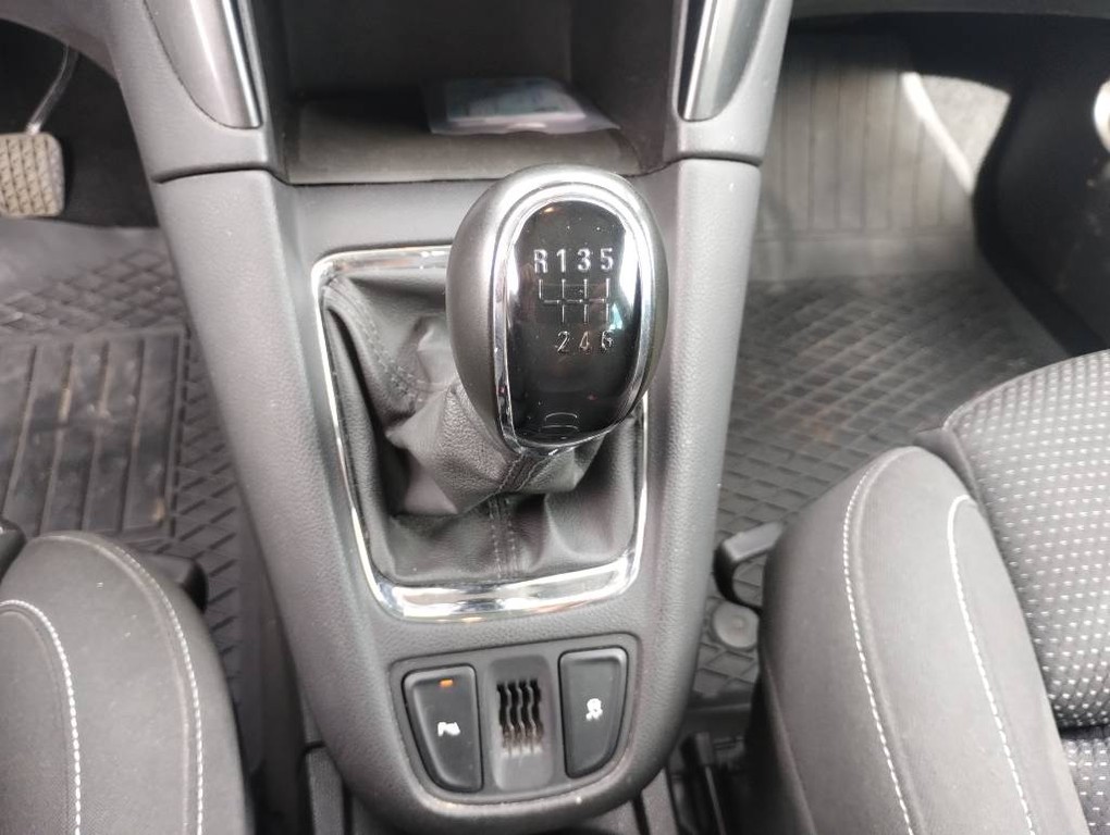 Opel Zafira Benzin+ LPG 7 MIESTNA