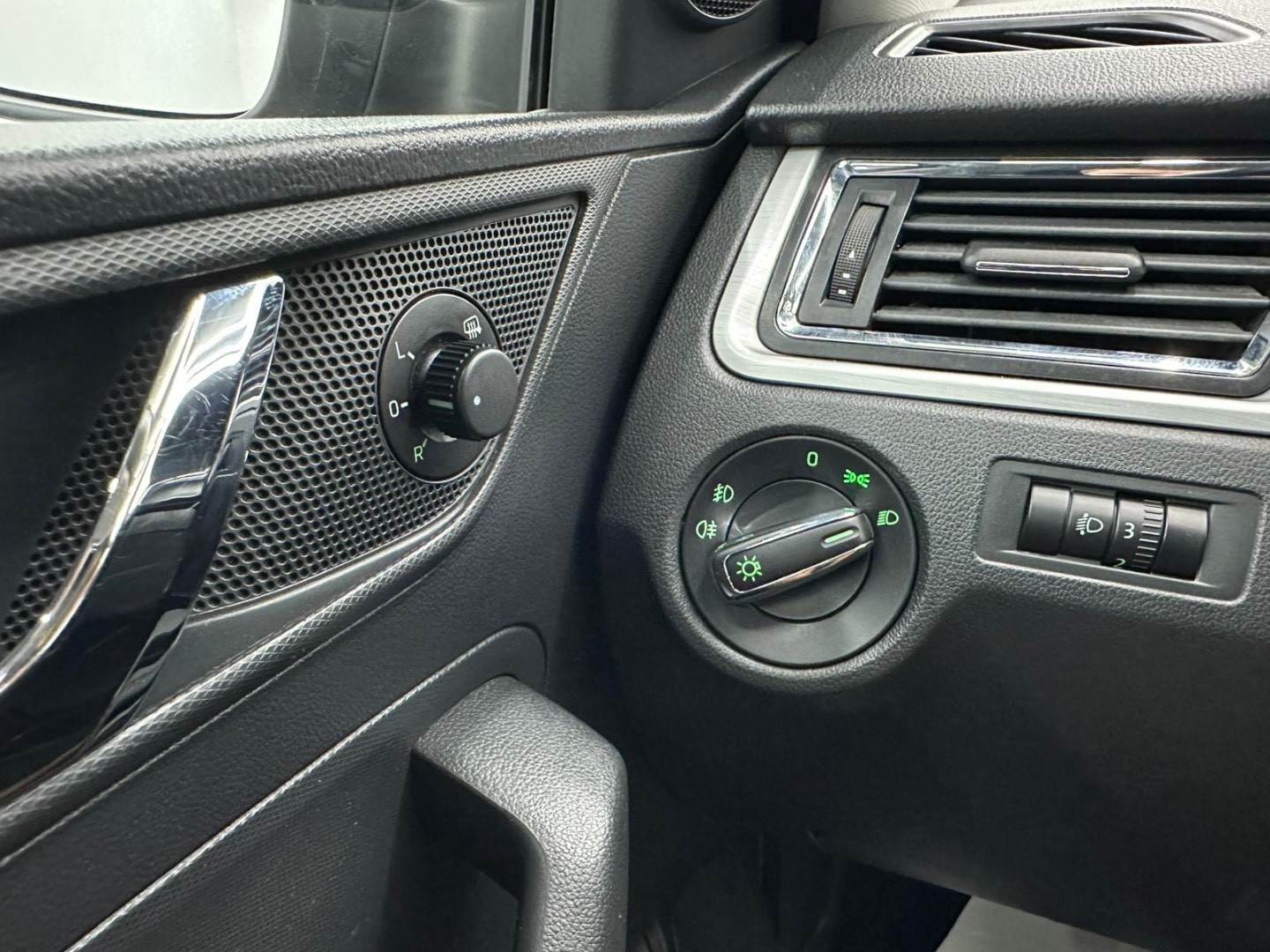 Škoda Rapid 1.6 TDI 90k Elegance