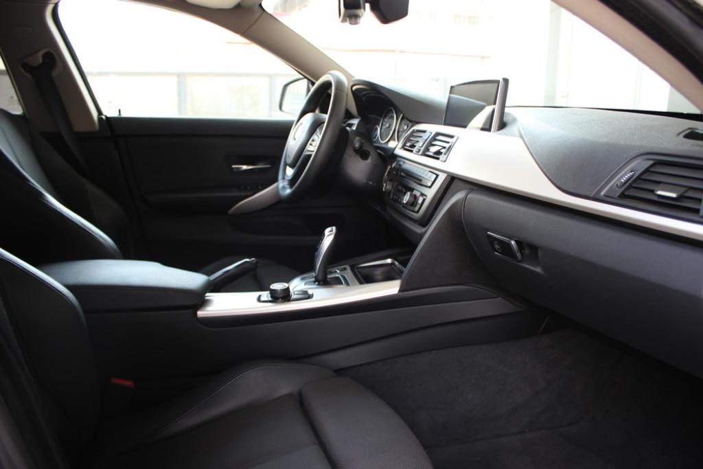 BMW rad 4 Gran Coupé Coupé 420d xDrive Standard A/T