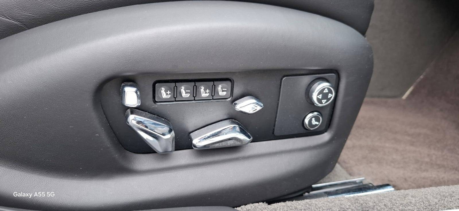 Bentley Flying Spur 6,0 W12 NAIM, TV , VOLL