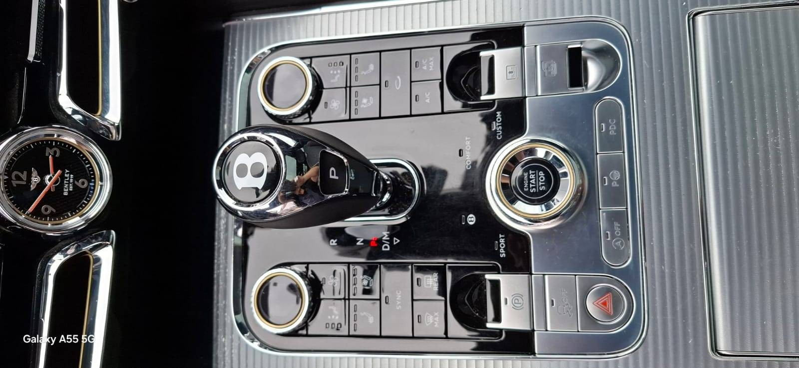 Bentley Flying Spur 6,0 W12 NAIM, TV , VOLL