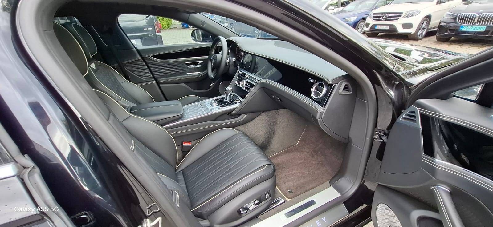 Bentley Flying Spur 6,0 W12 NAIM, TV , VOLL