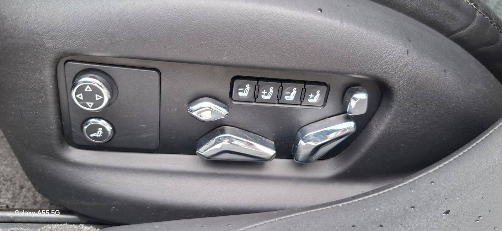 Bentley Flying Spur 6,0 W12 NAIM, TV , VOLL