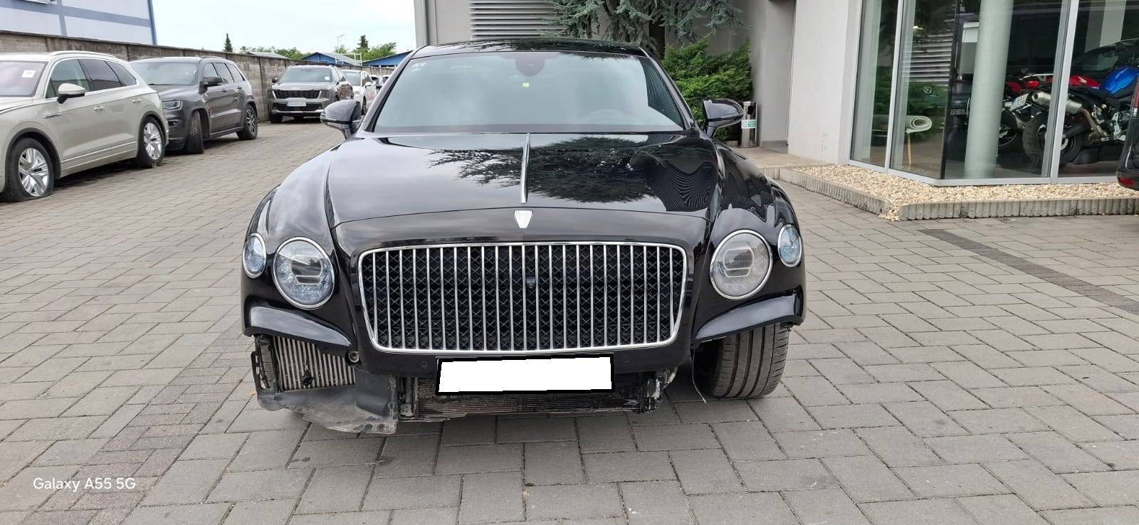 Bentley Flying Spur 6,0 W12 NAIM, TV , VOLL