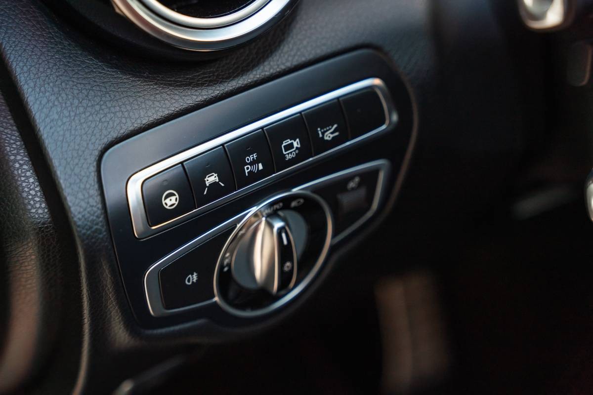 Mercedes-Benz GLC SUV 43 AMG V6 Biturbo 4Matic / Dark Night / Burmester Sound / Pano / Airmatic / TO