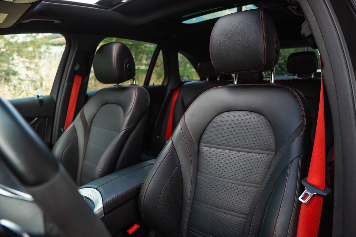 Mercedes-Benz GLC SUV 43 AMG V6 Biturbo 4Matic / Dark Night / Burmester Sound / Pano / Airmatic / TO