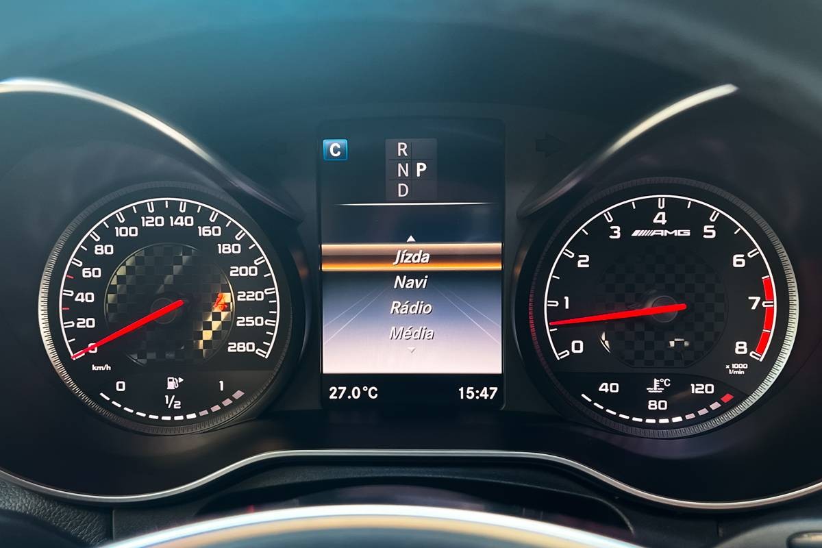 Mercedes-Benz GLC SUV 43 AMG V6 Biturbo 4Matic / Dark Night / Burmester Sound / Pano / Airmatic / TO