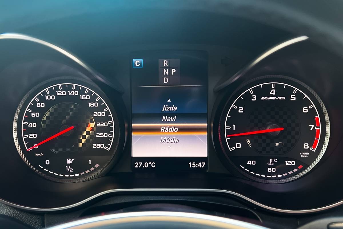 Mercedes-Benz GLC SUV 43 AMG V6 Biturbo 4Matic / Dark Night / Burmester Sound / Pano / Airmatic / TO