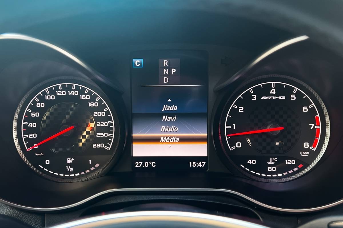 Mercedes-Benz GLC SUV 43 AMG V6 Biturbo 4Matic / Dark Night / Burmester Sound / Pano / Airmatic / TO