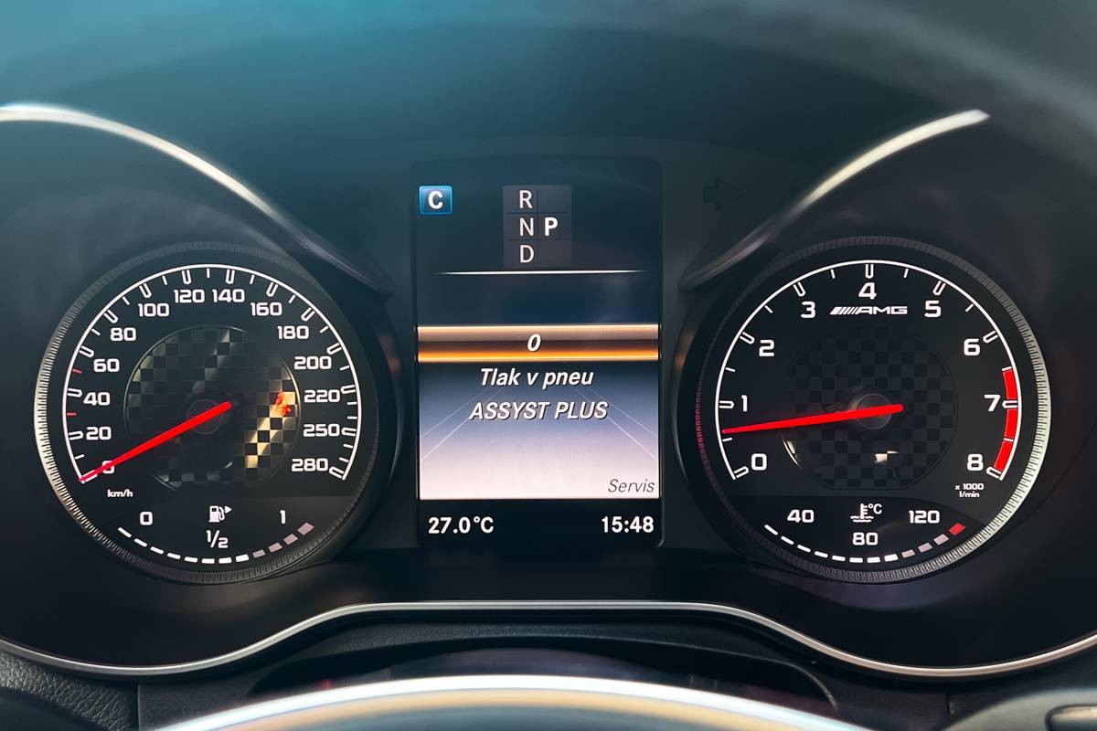 Mercedes-Benz GLC SUV 43 AMG V6 Biturbo 4Matic / Dark Night / Burmester Sound / Pano / Airmatic / TO