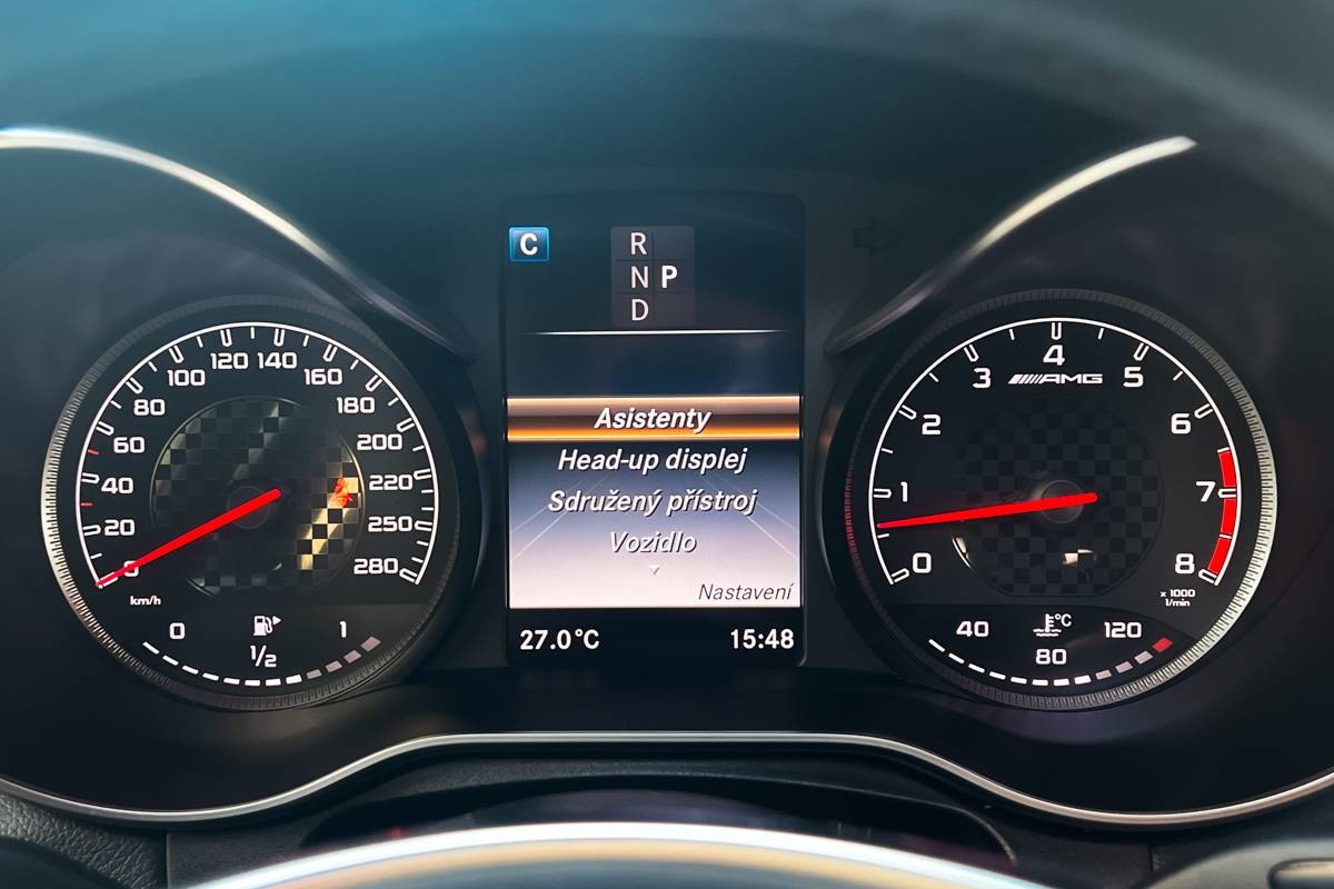 Mercedes-Benz GLC SUV 43 AMG V6 Biturbo 4Matic / Dark Night / Burmester Sound / Pano / Airmatic / TO