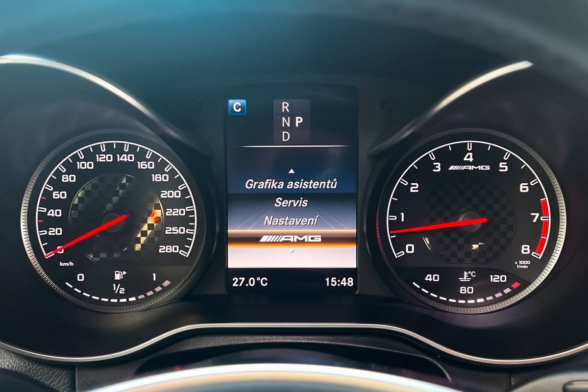 Mercedes-Benz GLC SUV 43 AMG V6 Biturbo 4Matic / Dark Night / Burmester Sound / Pano / Airmatic / TO