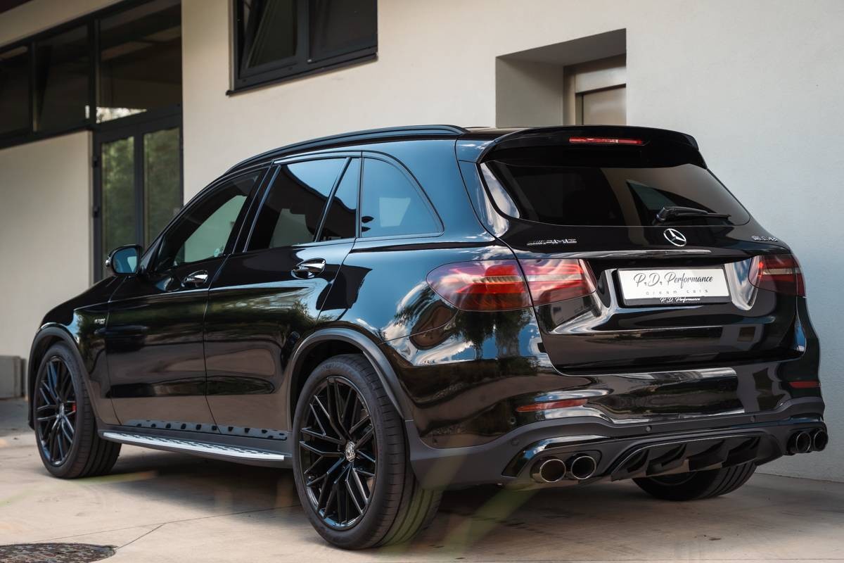Mercedes-Benz GLC SUV 43 AMG V6 Biturbo 4Matic / Dark Night / Burmester Sound / Pano / Airmatic / TO