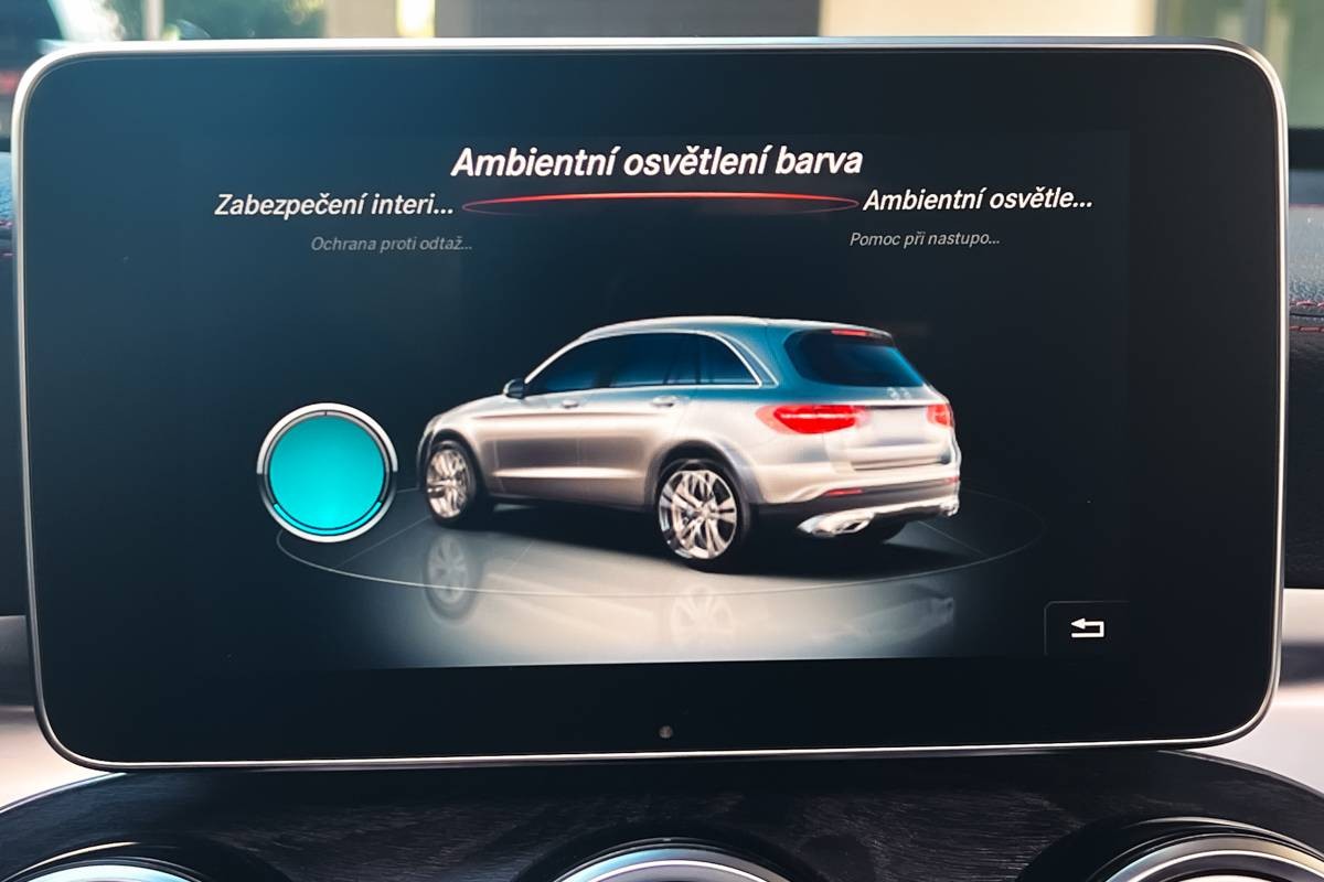 Mercedes-Benz GLC SUV 43 AMG V6 Biturbo 4Matic / Dark Night / Burmester Sound / Pano / Airmatic / TO