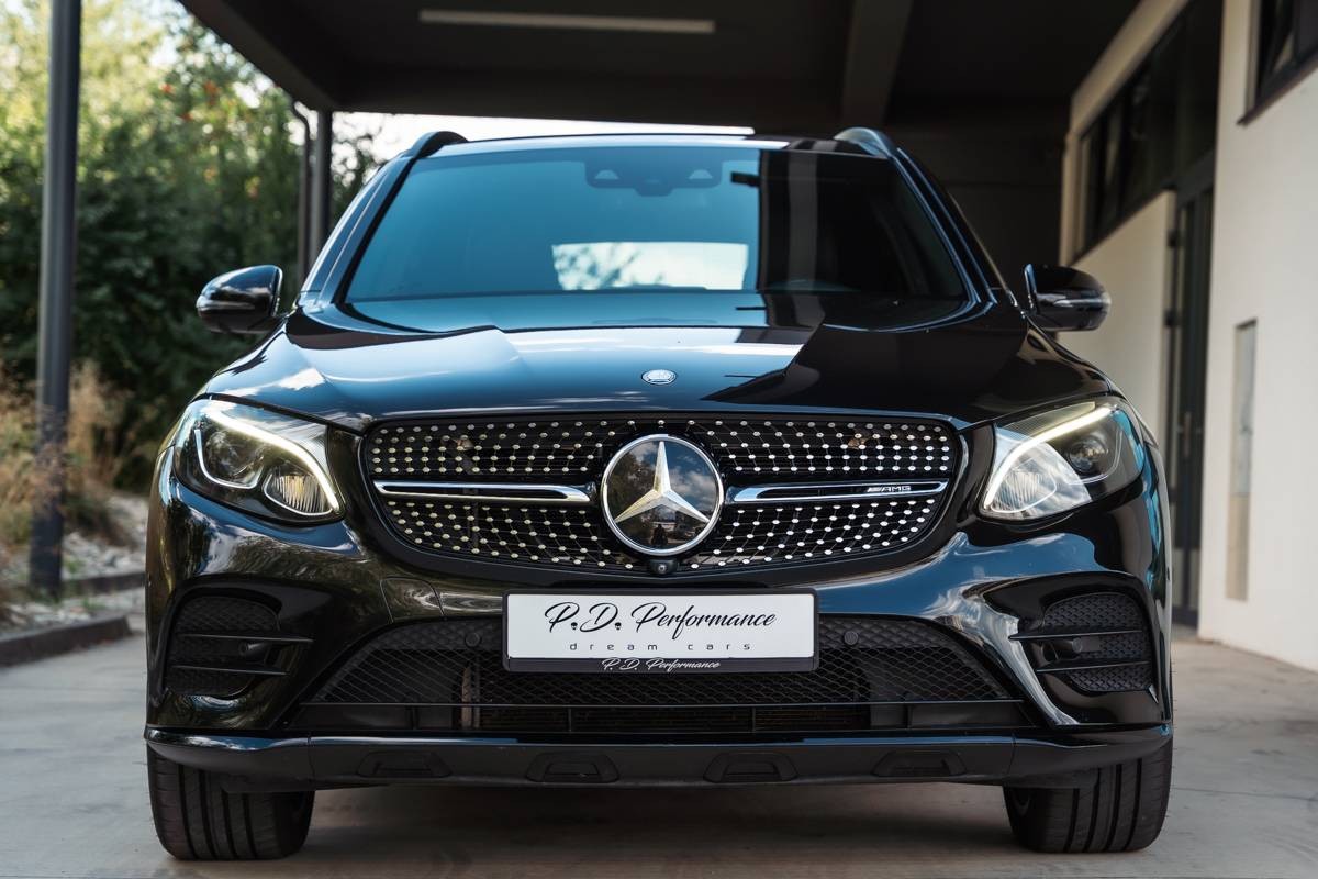 Mercedes-Benz GLC SUV 43 AMG V6 Biturbo 4Matic / Dark Night / Burmester Sound / Pano / Airmatic / TO