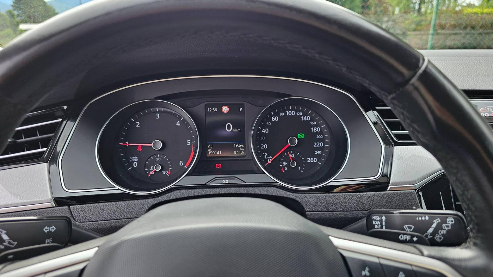 Volkswagen Passat Variant 2,0 TDI , elegance , DSG *** MODEL 2023 ****