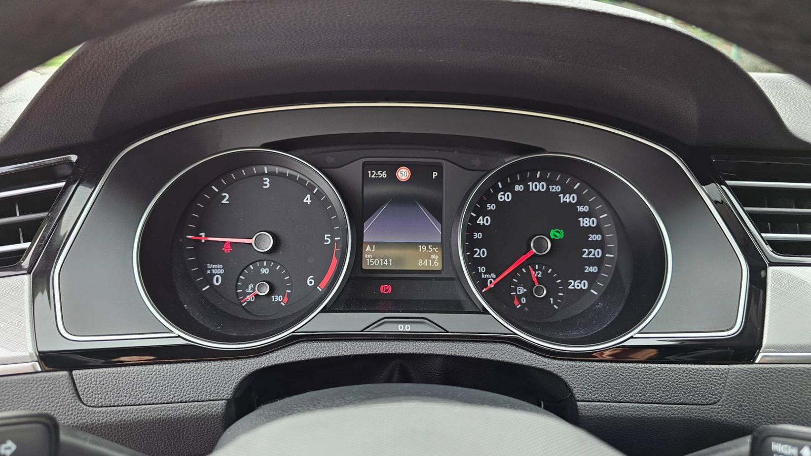 Volkswagen Passat Variant 2,0 TDI , elegance , DSG *** MODEL 2023 ****
