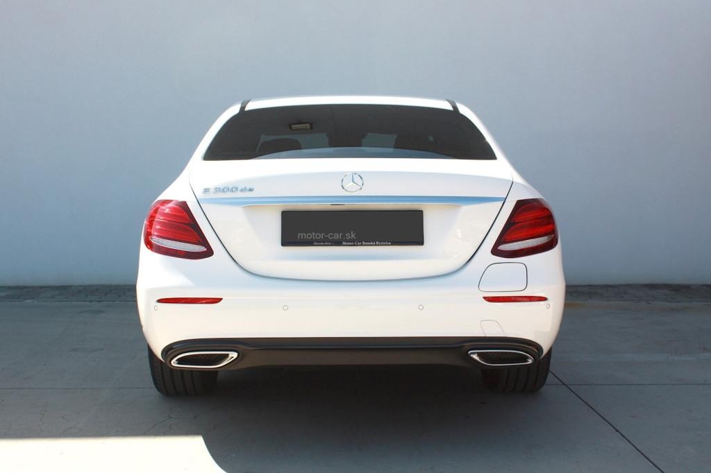 Mercedes E trieda 300 de A/T