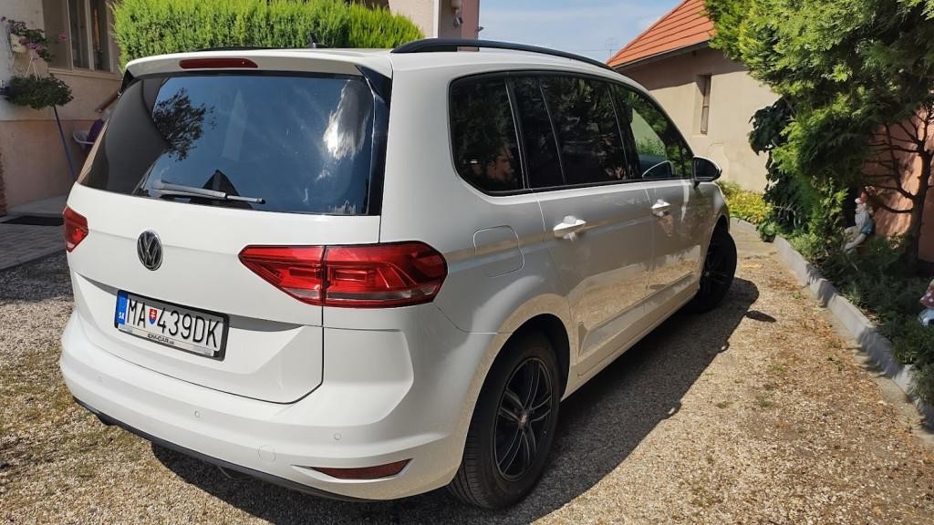 Volkswagen Touran 1.6 TDI SCR BMT Comfortline DSG