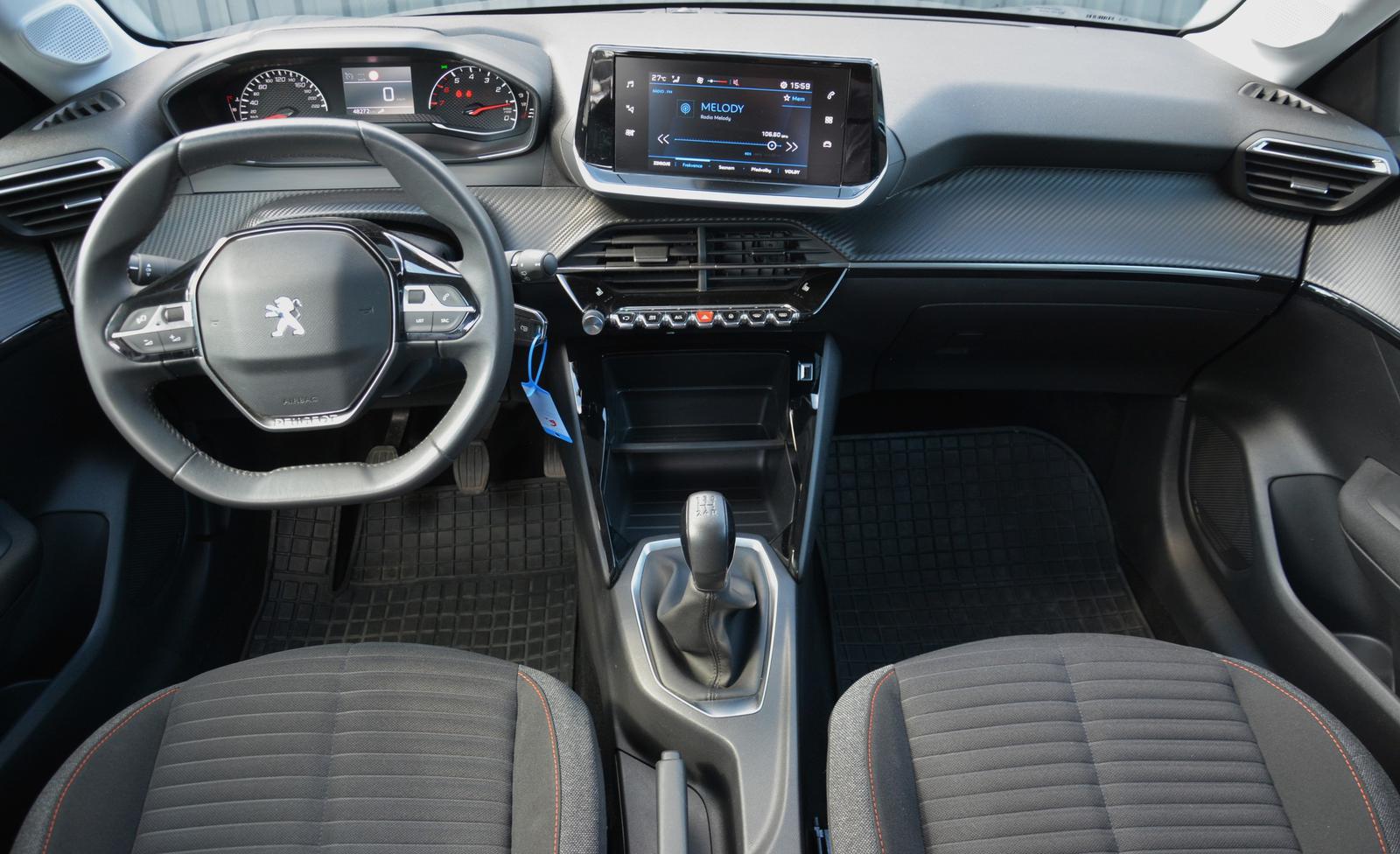 Peugeot 208 1.20 benzín, SR. voz, servisná história