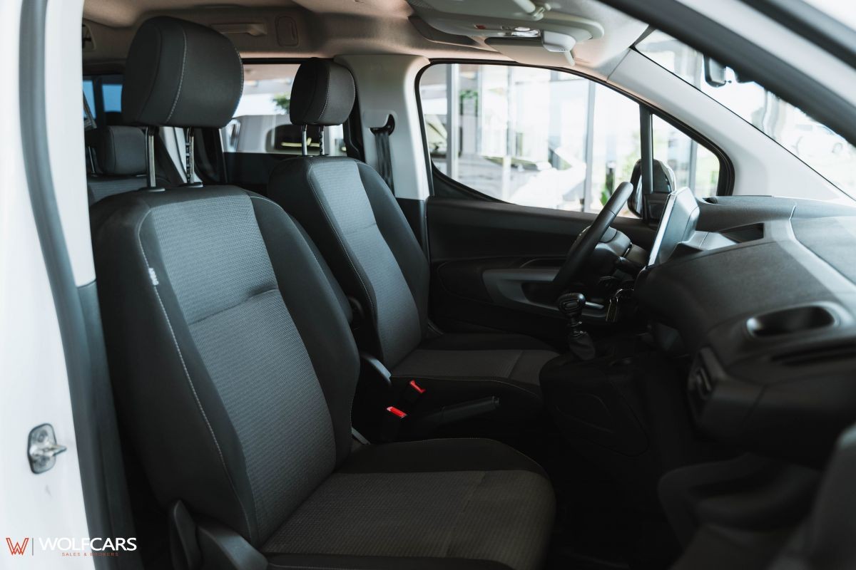 Toyota Proace City Verso Long 1.5D 100k Shuttle