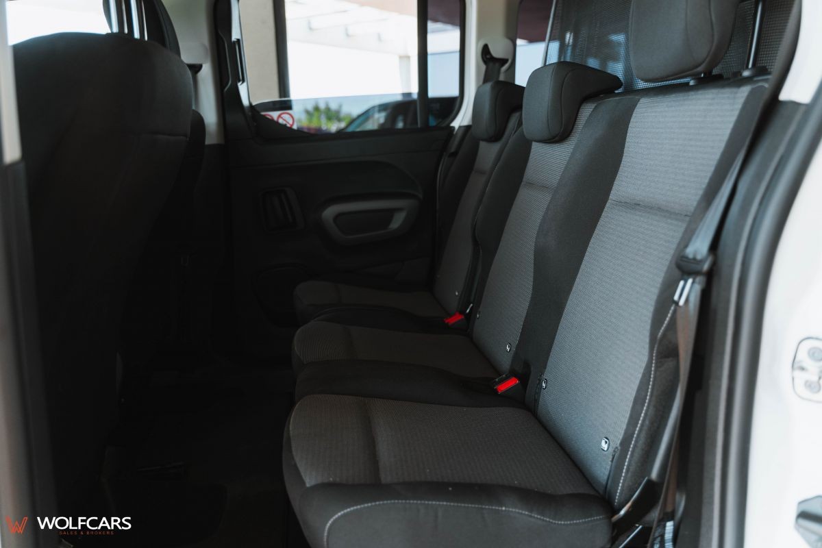 Toyota Proace City Verso Long 1.5D 100k Shuttle