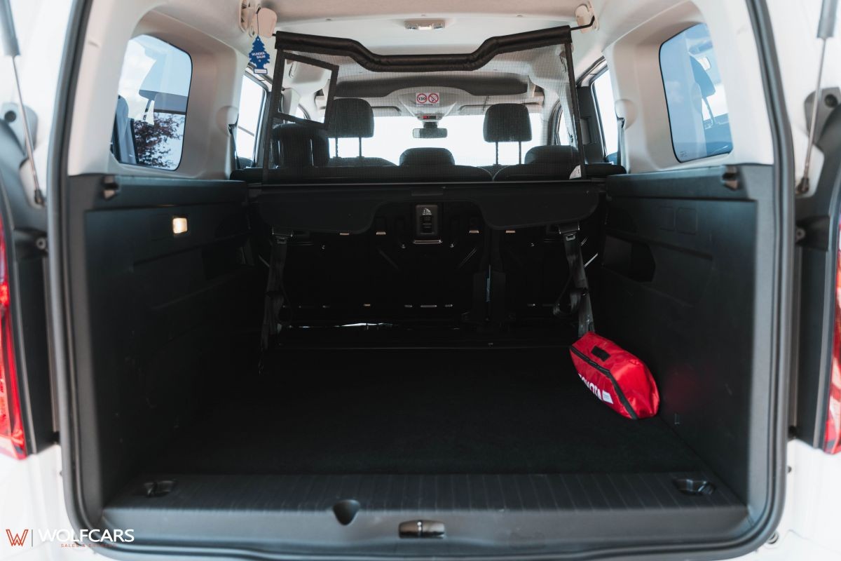 Toyota Proace City Verso Long 1.5D 100k Shuttle