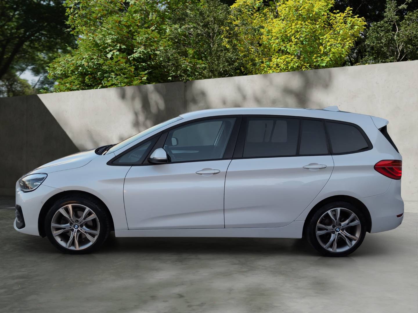 BMW Rad 2 Gran Tourer 218i   Advantage