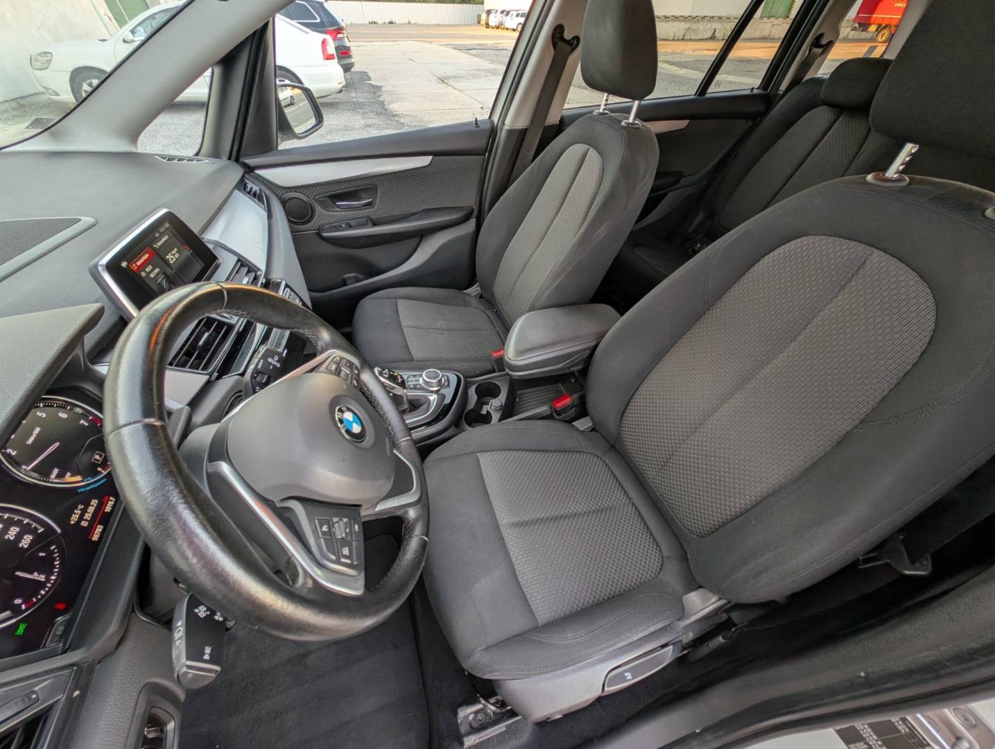 BMW Rad 2 Gran Tourer 218i   Advantage