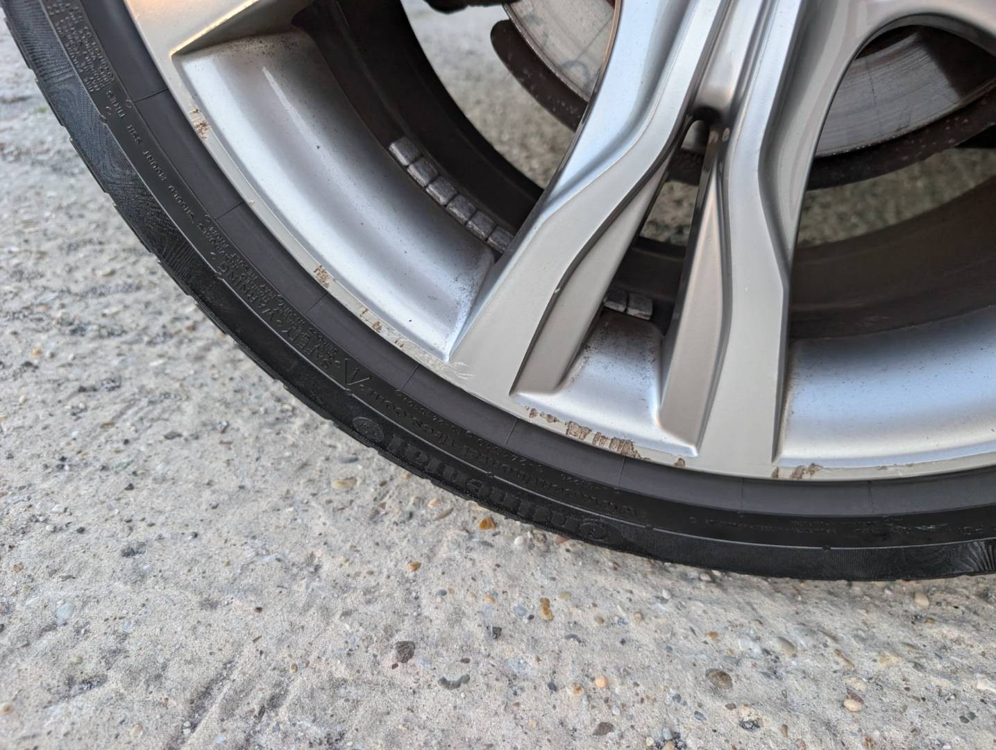 BMW Rad 2 Gran Tourer 218i   Advantage