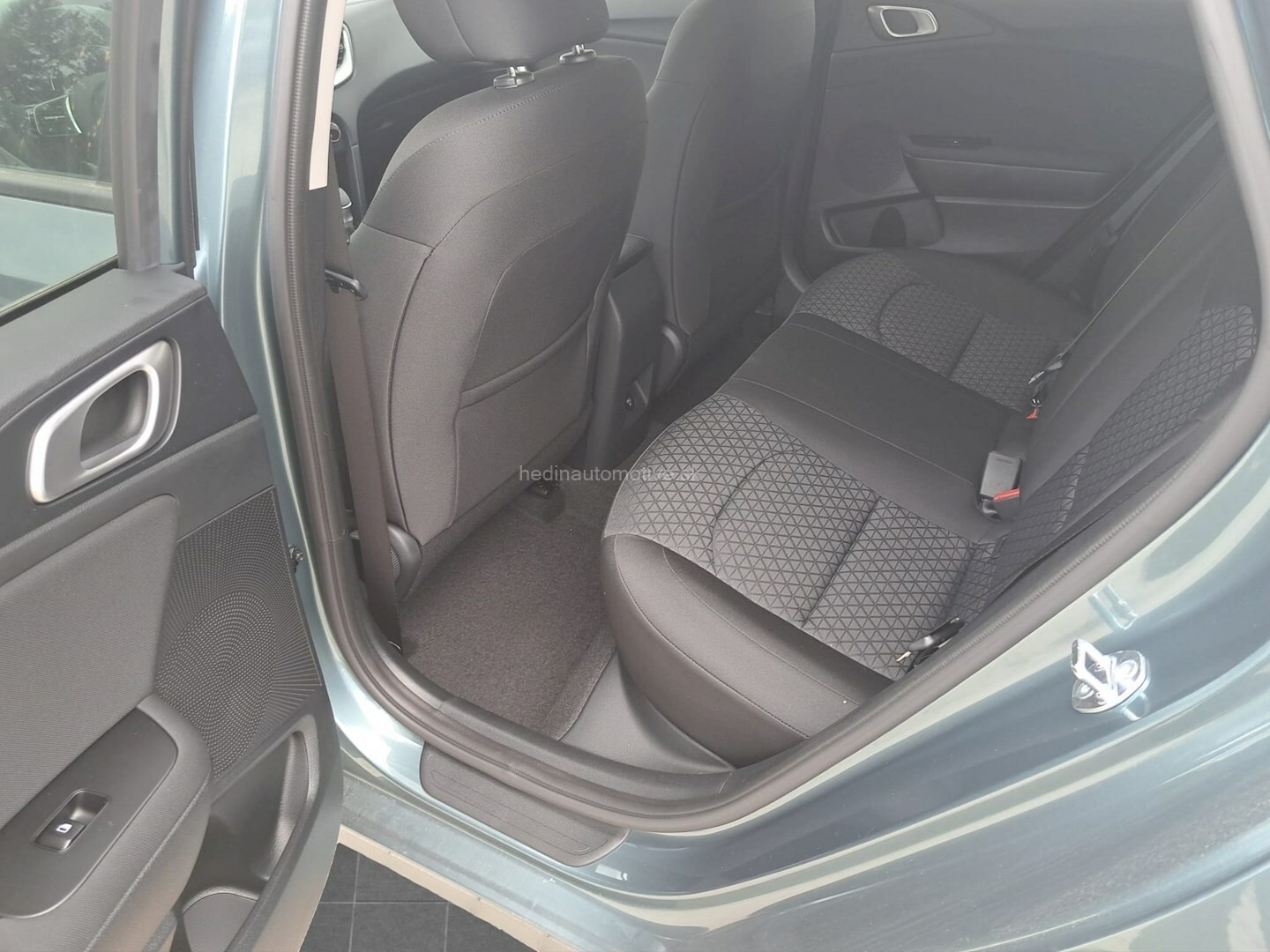 KIA CEED 1,5 T-GDi 7DCT SILVER