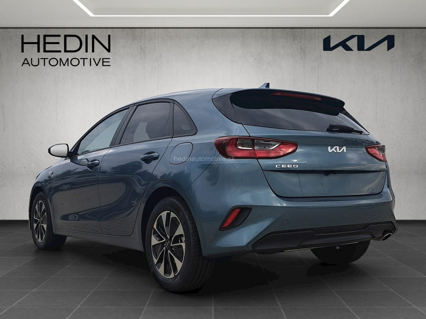 KIA CEED 1,5 T-GDi 7DCT SILVER