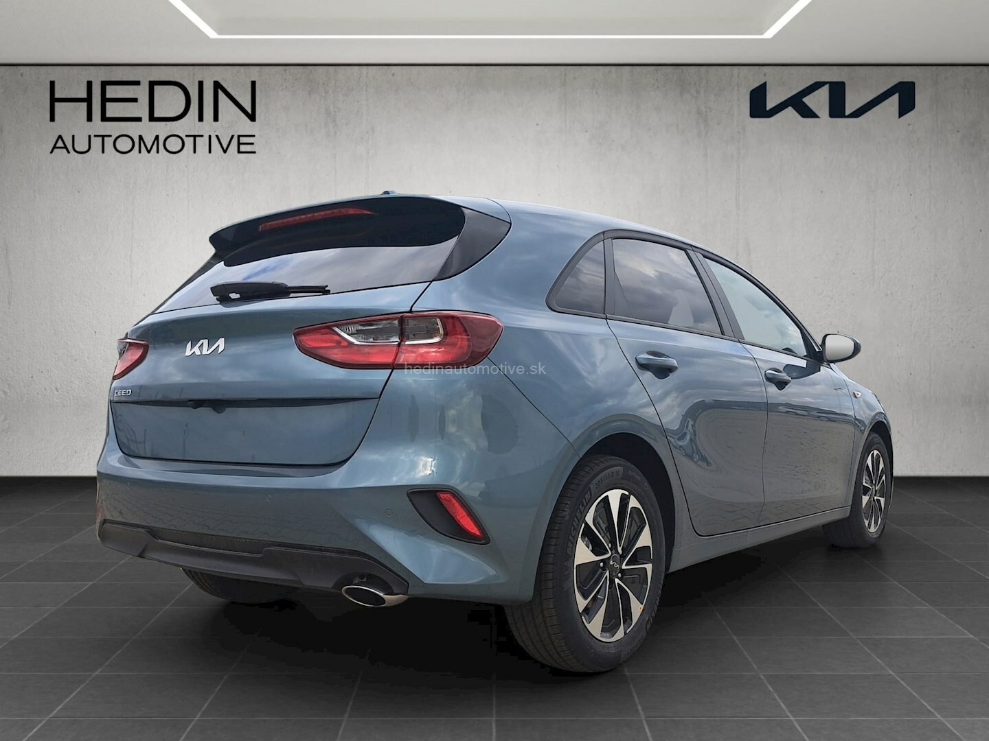 KIA CEED 1,5 T-GDi 7DCT SILVER