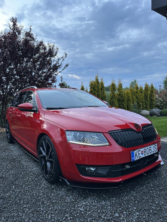 Škoda Octavia Combi 1.6 TDI 110k Business DSG