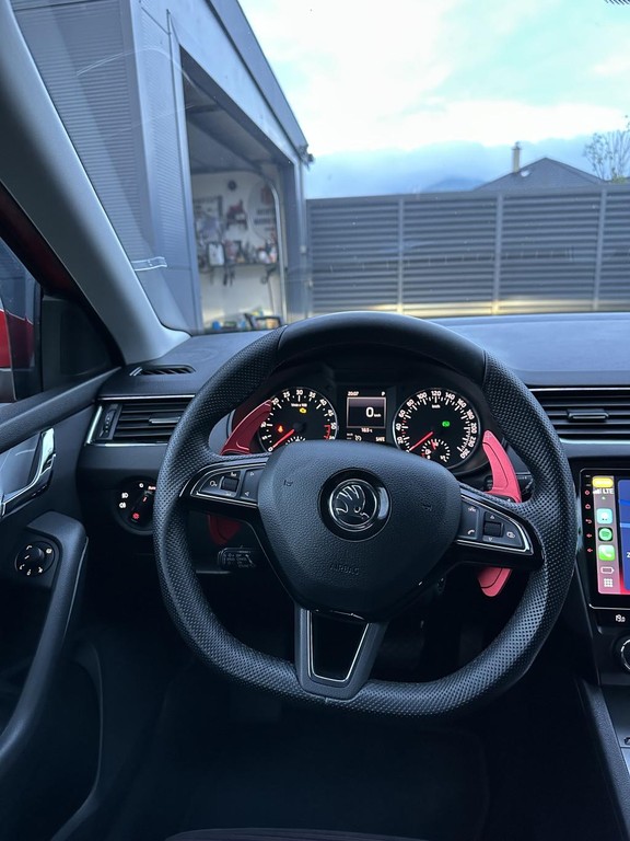 Škoda Octavia Combi 1.6 TDI 110k Business DSG