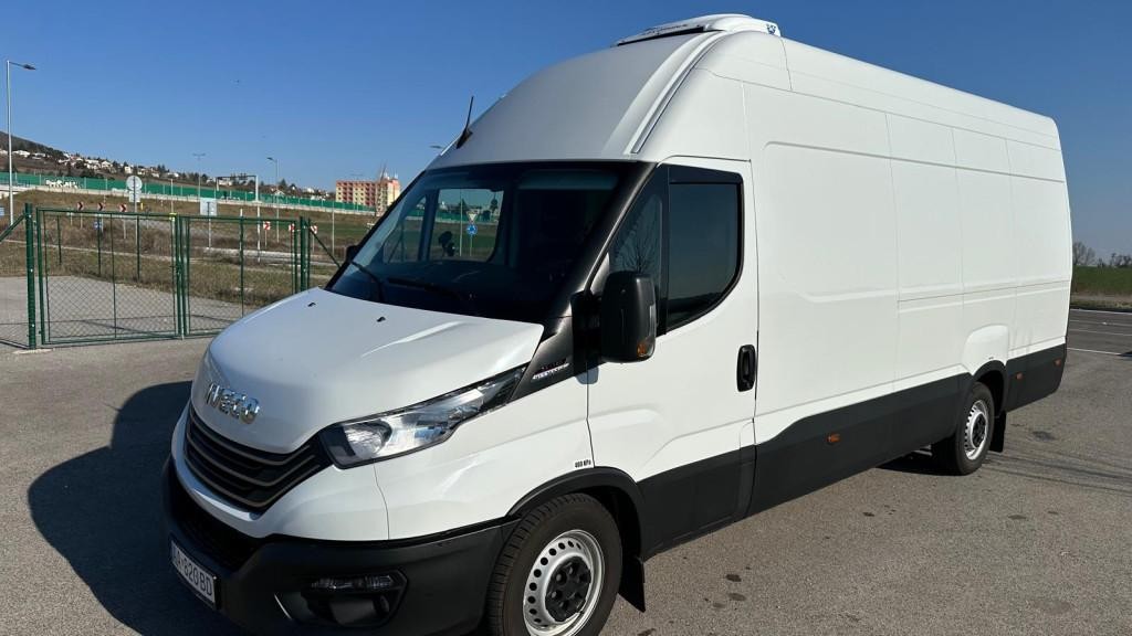 Iveco Daily Skriňa 129kw Automat