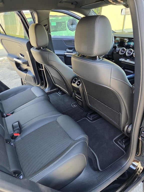 Mercedes EQA SUV 140kw Automat