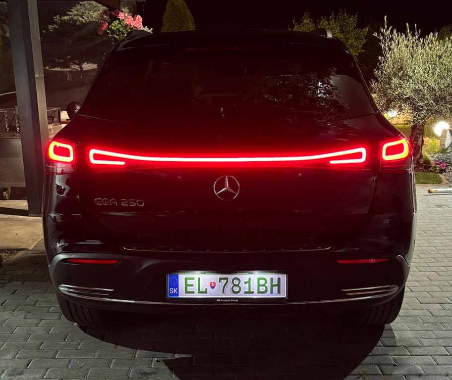 Mercedes EQA SUV 140kw Automat