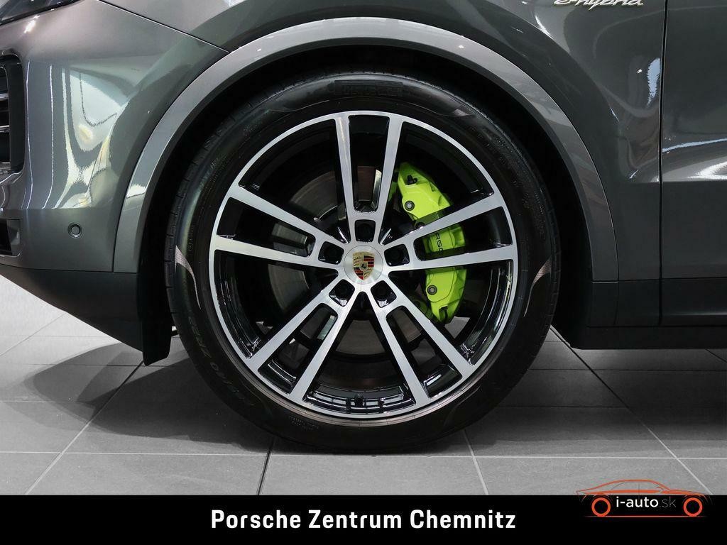 Porsche Cayenne E-Hybrid